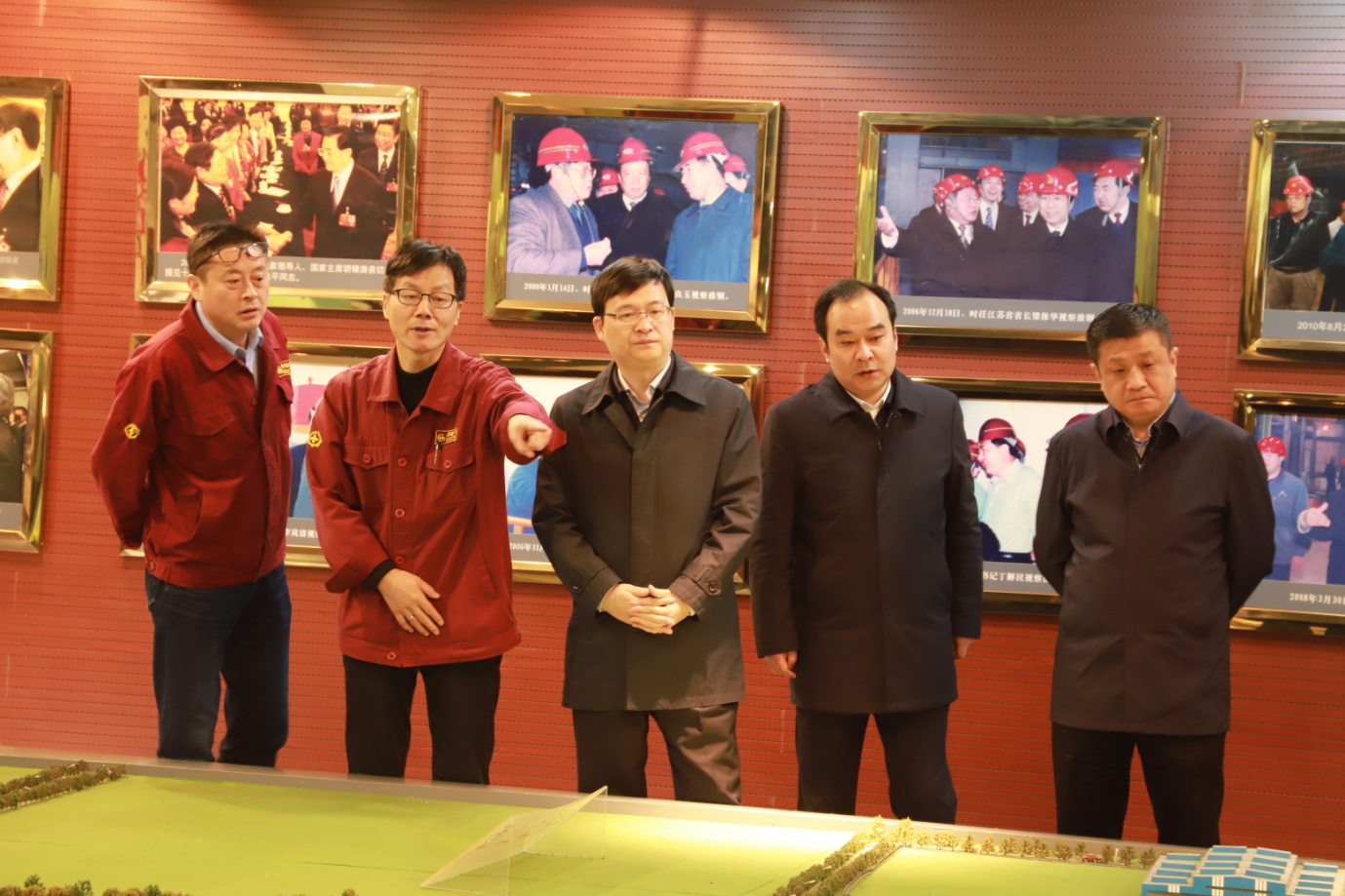 市長(zhǎng)陳之常來(lái)淮鋼召開淮鋼特鋼“十四五” 規(guī)劃調(diào)研座談會(huì)
